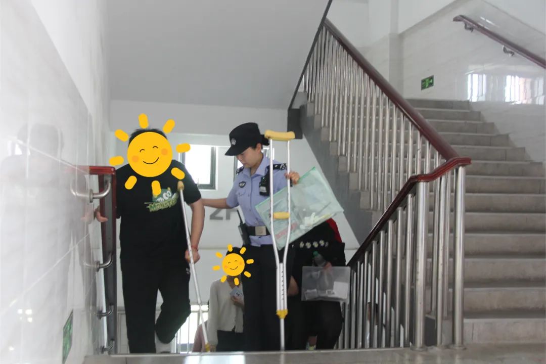 1.jpg